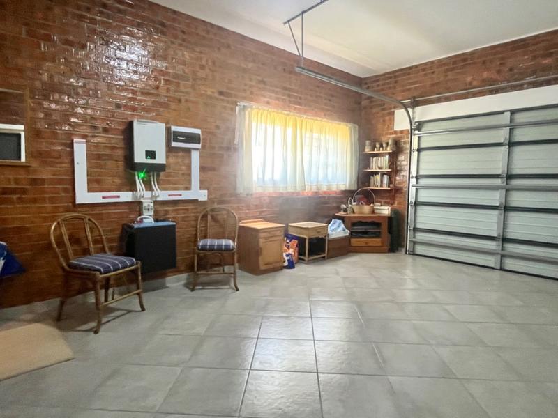 3 Bedroom Property for Sale in Fraaiuitsig Western Cape